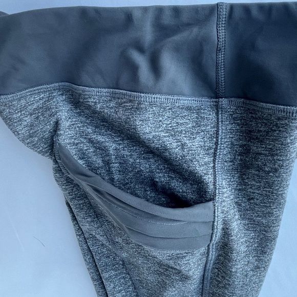 Ivivva by Lululemon Athletic Leggings Grey with side pockets Girls Size 10 - Picture 15 of 15